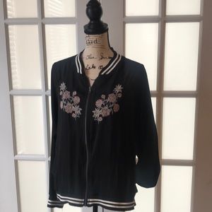 Lightweight bomber jacket